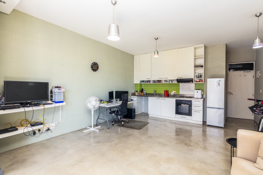 1 Bedroom Property for Sale in Gardens Western Cape